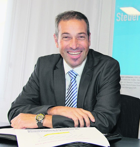 Bruno Käch, lic.iur. ⁄dipl. fédéral d’expert fiscal et délégué du Conseil d‘administration de Gewerbe-Treuhand AG, basé à Lucerne.