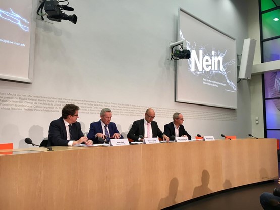 La conférence de presse du comité interpartis «Non à  une sortie précipitée du nucléaire» s’est déroulée à Berne le mardi 18 octobre dernier.