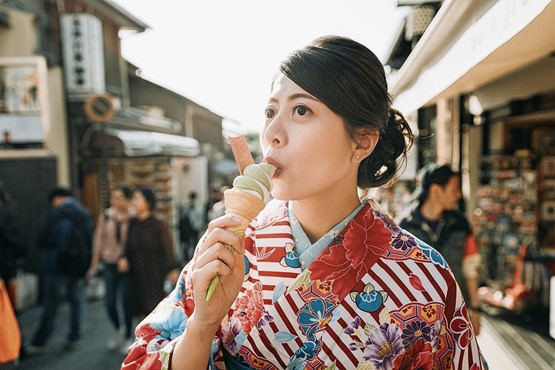 Eine junge Frau in Kyoto, der ehemaligen Hauptstadt Japans. Das Ende des japanischen Vorbilds?Bild: 123RF