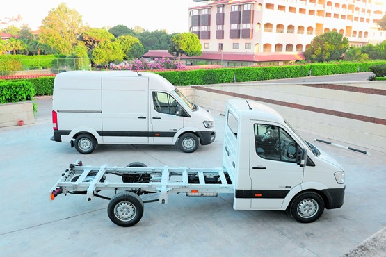 Hyundai H350: Der Neuling von ­Hyundai ist als Kastenwagen (Van) und Chassis-Kabine (Truck) lieferbar.