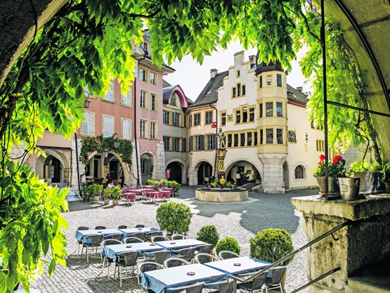 Die Schweiz verfügt heute schon über die grünste Wirtschaft der Welt: Blick in die Altstadt von Biel.