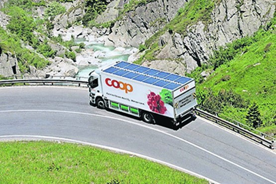 Viele Schweizer KMU beliefern Grossverteiler mit Früchten und Gemüse. Eine Sperrung des Gotthardtunnels und der Verlad der Produkte auf die Schiene hätte für sie katastrophale Konsequenzen.