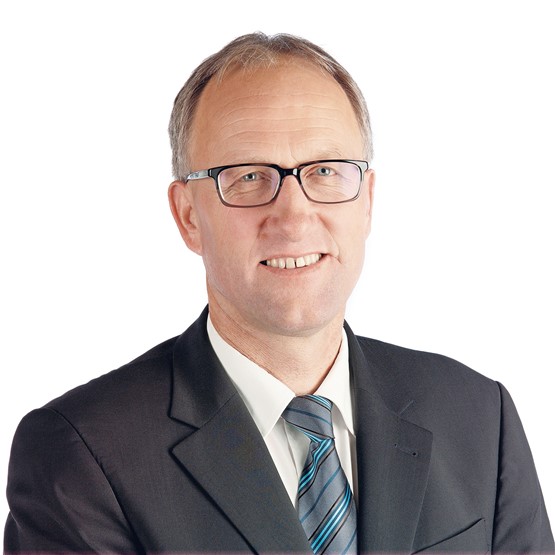 «Fällt die Besteuerung nach Aufwand weg, gehen Arbeitsplätze verloren und es kommt zu Steuerausfällen», sagt FDK-Präsident Peter Hegglin. «Die Zeche zahlen die zurückbleibenden Einwohner mit höherern Steuern für weniger Leistung.»