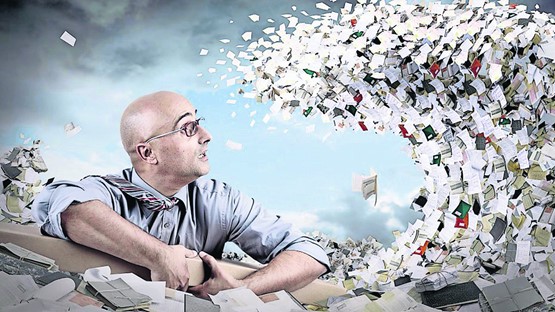 Bürokratie-Wahnsinn stoppen: Der sgv will mit einer Regulierungskostenbremse, basierend auf drei Säulen, den Weg für die Unternehmen frei machen für ein Wachstum aus eigner Kraft.