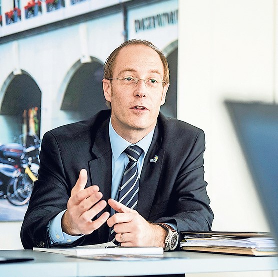 Für Michael Stocker, Gesamprojektleiter von SwissSkills Bern 2014 sind diese nationalen Berufsmeisterschaften «eine optimale Plattform für Unternehmen und Lehrbetriebe, um sich und ihren Einsatz für die Ausbildung junger Berufsleute zu präsentieren.»