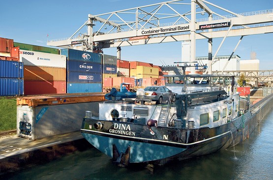 Der Basler Rheinhafen ist im Handelsverkehr zwischen der Schweiz und der EU zentral.