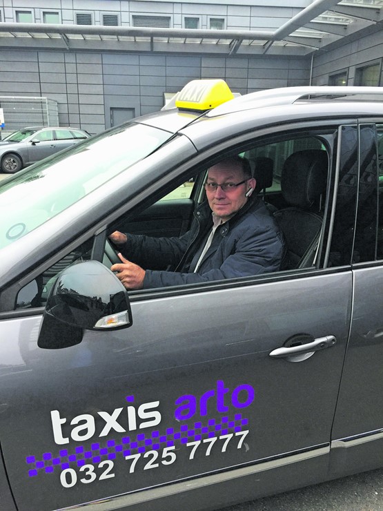 De gauche à droite et de haut en bas: François Boyer, Pressing La Fontaine à Peseux. Fernando Marques, Taxi Arto à Neuchâtel. René Beiner et Sylvio Bernasconi, Bernasconi Entreprise Générale SA aux Geneveys-sur-Coffrane. Et Raphaël Gasser, Gasser Media au Locle. Tous s’engagent pour la RIE III et voteront OUI le 12 février 2017. DR