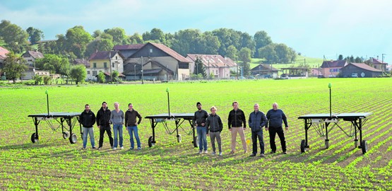 Le team d’Ecorobotix comprend sept ingénieurs, cinq informaticiens et deux électroniciens.PHOTOS: Ecorobotix