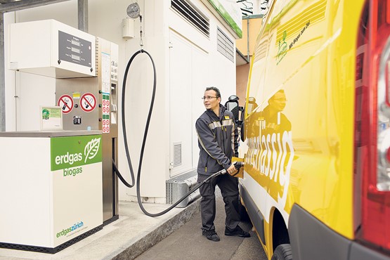 Roulez au gaz naturel et biogaz, c’est bon pour l’écologie, l’économie et l’indépendance énergétique de la Suisse qui compte déjà 135 stations de gaz naturel.
