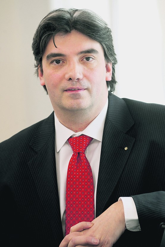 Les métiers liés à la construction sont représentés au niveau cantonal par la Società svizzera impresari costruttori sezione ticino (SSIC), associée à la Chambre tessinoise du Commerce (Cc-Ti). A l’image, un chantier de prestige à Mendrisio.OGI