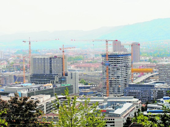 Rien qu’en ville de Zurich, 627 projets de reconstruction ont été réalisés entre 2004 et 2014. En photo, le quartier post-industriel de Hardbrücke.