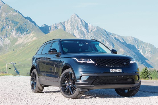 Das neue, mittelgrosse SUV aus England nimmt auf Anhieb sämtliche Erfahrungen von Range Rover mit. Bilder: zVg