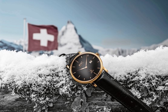 Les montres MQT, fabriquées en Suisse et vendues sur Internet. A l’image du modèle «Essential Four Gent» qui ambitionne de séduire sur la gamme intermédiaire.Photo: dr