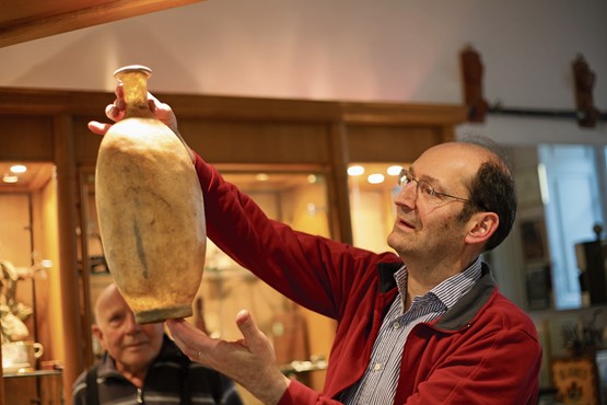 Autrefois, les Fribourgeois allaient à la quincaillerie Wassmer. Aujourd’hui, ils ne se lassent pas de son musée. 