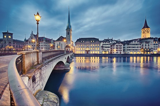 Verglichen mit ihren Nachbarn leuchtet das Bild der Schweiz als Vorreiterin im Umweltschutz hell auf. ­Dennoch wird immer wieder kolportiert, die Schweiz sei ein Klimasünder.Bild: 123RF