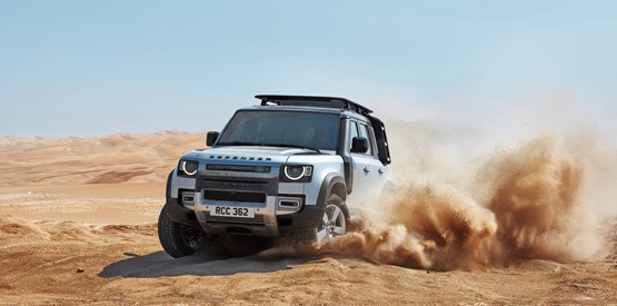 Der Land Rover Defender kann dank zweier Radstände als reines Arbeitstier oder bequemer Personentransporter eingesetzt werden.Bilder: zVg