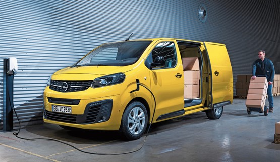 Mehr als die letzte Meile: Der Opel Vivaro-e ist auch als Stromer ein echt guter Mitarbeiter.Bild: Werk