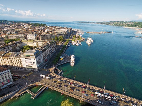 Routes, transports publics, bâtiments officiels: pour les PME, l’accès aux marchés publics est une ressource non-négligeable (Genève).Bild: 123RF