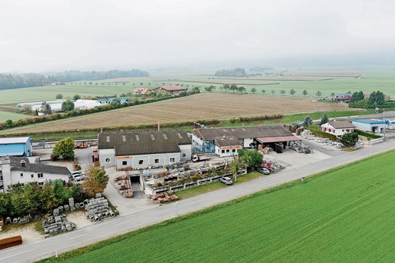 L’entreprise familiale Fivaz SA Matériaux de construction dans le Val-de-Ruz neuchâtelois et son équipe de six collaborateurs – «l’un des points forts de notre société», relève Didier Fivaz.