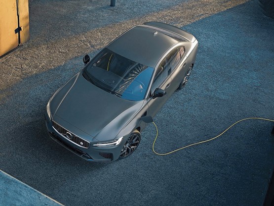 Stark und zukunftsträchtig: Mit dem Volvo S60 werten jene ihren Betrieb auf, die auf Alternativantrieb setzen, ohne Kompromisse beim Komfort einzugehen.Bild: zVg