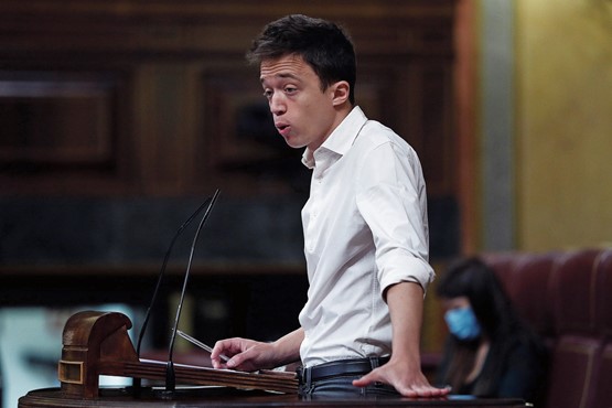 Er verkörpert den sozialistischen Traum von weniger Arbeit bei gleichem Lohn: Iñigo Errejon, Chef der kleinen spanischen Linkspartei Más País. Bild: Keystone