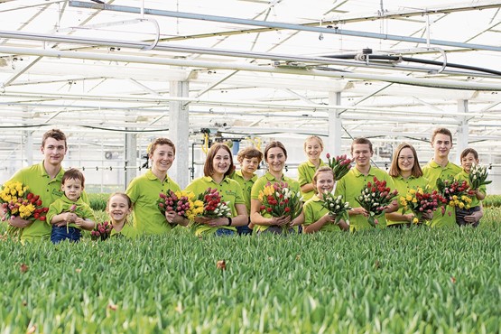 10 Jahre Gärtnerleidenschaft: Seit vier Generationen sind Blumen der Lebensmittelpunkt der Blumenfamilie Rutishauser. Bild: zVg