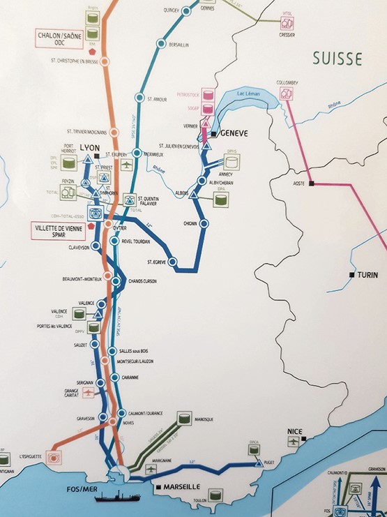Die Karte der Pipeline von Fos-sur-Mer bei Marseille nach Norden.Bild: Oth