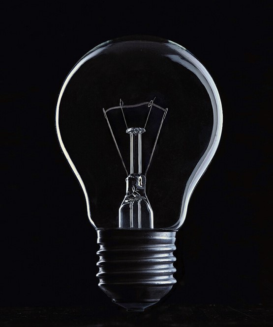 Que faire lorsque les lumières s’éteignent? Les PME ont tout intérêt à se préparer assez vite aux pannes de courant.Photo: 123 RF