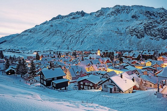 Le tourisme hivernal est indispensable aux régions de montagne.Photo: 123RF