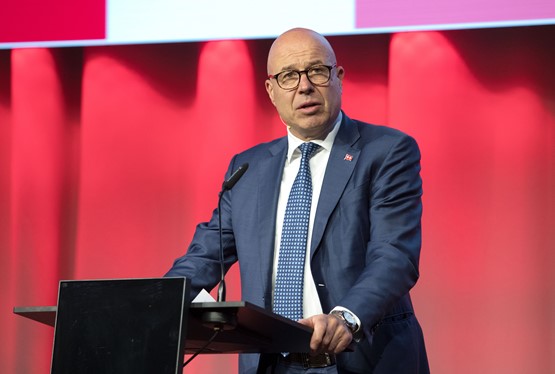 «Il est crucial que les coûts de la réglementation soient massivement réduits pour les PME», lance Fabio Regazzi, président de l’usam.   
Photo: Iris Andermatt