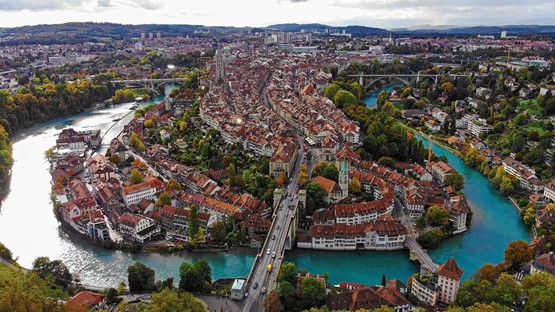 L’usam surveille de près à Berne tous les dossiers qui concernent les PME du pays, en particulier les conditions-cadres et la réglementation. Et ne se prive pas de donner son avis.Photo: 123RF