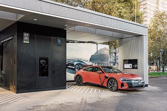 Der neue Audi Charging Hub hat vier ultraschnelle Ladepunkte.Bild: zVg