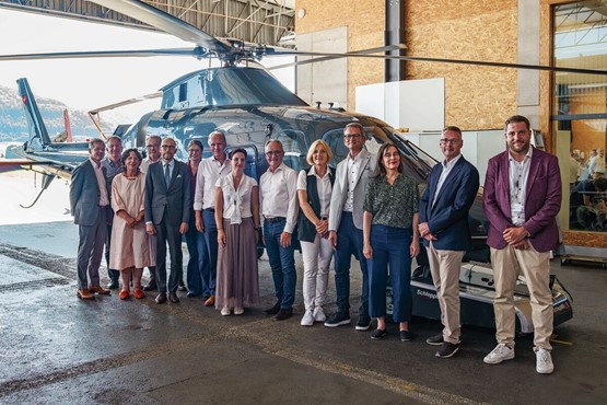 Der neue Stiftungsrat (v. l.): Kaspar Bütikofer, Johann Tscherrig, Giuseppina Meschi, Reto Jaussi, Aldo Ferrari, Bruna Campanello, Hans-Ulrich Bigler, Véronique Rebetez, Nicolas Leuba, Silvia Fleury, Robert Meier, Brigitta Bernet, Jürg Rolli, Yannick Egger. Nicht auf dem Bild sind Urs Kaufmann und Simon Schnyder.