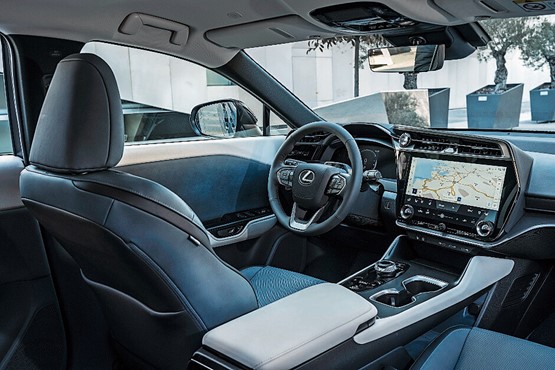 Der RZ 450e erfüllt die hohen Anforderungen, die an Lexus gestellt werden.Bild: zVg