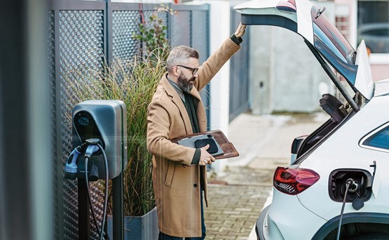 Un sondage le montre, une majorité reconnaît que la mobilité électrique fait partie de la solution et se montre disposée à passer à ce mode de transport. Photo: dr