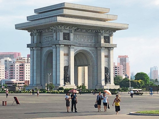 L’arc de Triomphe de Pyongyang en Corée du Nord. 