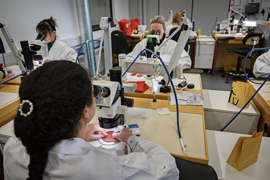 Die verhaltene Konjunkturentwicklung widerspiegelte sich 2025 am Schweizer Arbeitsmarkt. Bild: Keystone