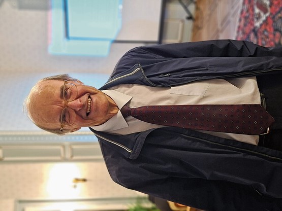 Pierre Bühler: «L’ironie marque la distance, l’humour est plus compatissant, rit plus ‹avec› que ‹sur.»Photo: FOG