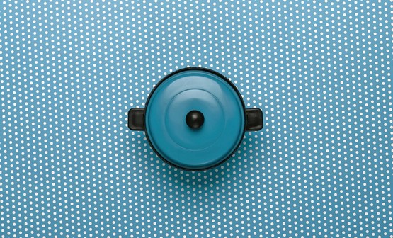 On met le couvercle et le tour est joué? Non, cette initiative est trop simpliste et les PME ne peuvent pas s’y retrouver.  Photo: 123RF