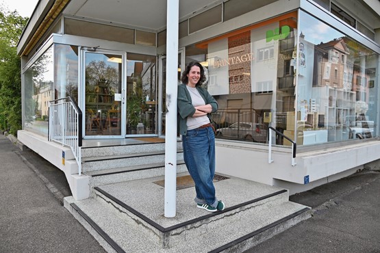 Claudia Nicotra soutient la démarche de chacune et de chacun et les amène vers une forme de liberté créative. Avec bienveillance et humour.Photo: FOG