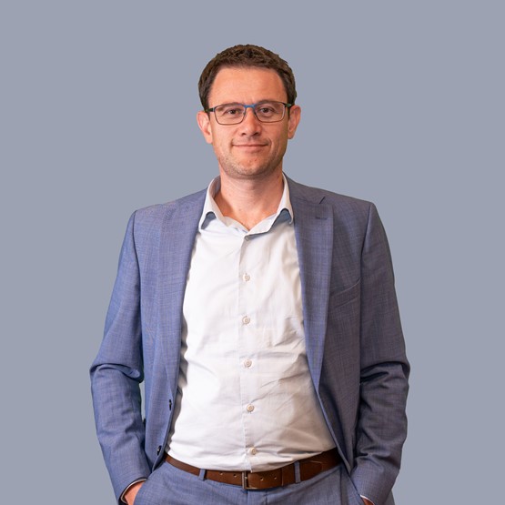 «Bald verschlingt der ausgebaute Sozialstaat knapp die Hälfte der Bundessubventionen. Hier braucht es Endlich Gegensteuer.» Maurus Blumenthal*
