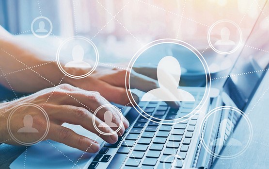 Der Pilotversuch hat zum Ziel, die technische Infrastruktur und die Benutzerfreundlichkeit zu testen. Bild: zVg /SECO /iStock