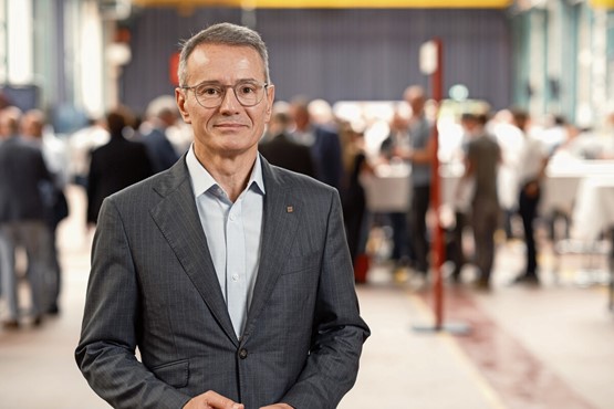 «LES PME SONT PARTICULIÈREMENT TOUCHÉES PAR LA DENSITÉ RÈGLEMENTAIRE.» Gian-Luca Lardi, président central SSE