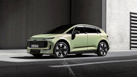 Audi bringt mit dem A2 e‑Tron eine umstrittene Baureihe zurück und setzt dabei voll auf Elektroantrieb.Bilder: zVg