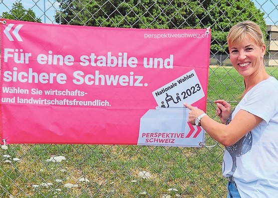 Der politische Gegenentwurf zu «Petra»: sgv-Vorstandsmitglied und SVP-Nationalrätin Diana Gutjahr setzt sich im Rahmen der Kampagne Perspektive Schweiz nach Kräften für eine stabile und sichere Schweiz ein. Bild: zVg