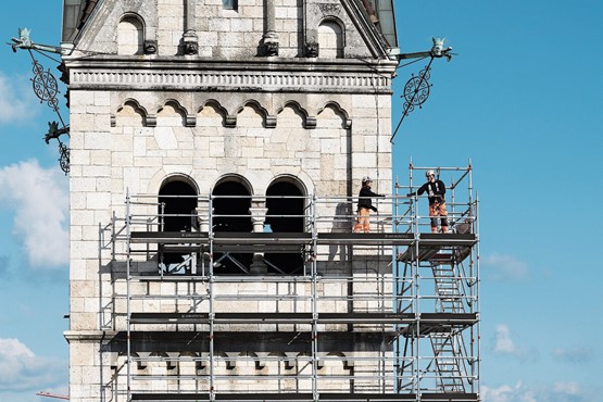 Gerüstbauer sind unverzichtbare Fachleute, die bei Bau- und Renovierungsprojekten eine wichtige Rolle spielen. Bilder: zVg