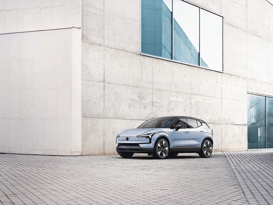 Mit dem EX30 bringt Volvo einen elektrischen Kompaktwagen mit chinesischer Technik.