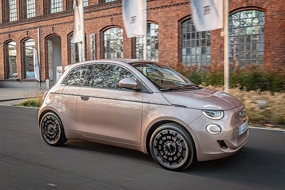 Preislich im Mittelfeld, emotional aber weit vorne: Fiat 500e.