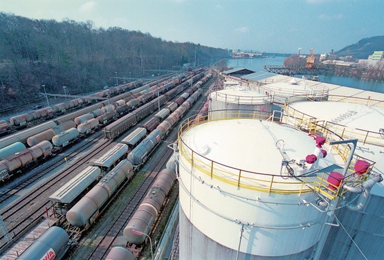 La logistique de stockage et de transport de l’industrie pétrolière garantit un approvisionnement énergétique sûr, même en temps de crise.Photo: dr