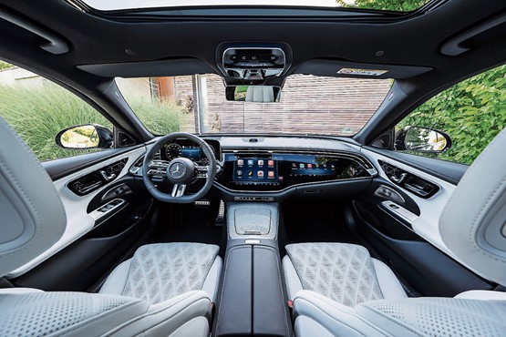 Die neue Mercedes E-Klasse ist ein Supercomputer auf Rädern.Bild: zVg